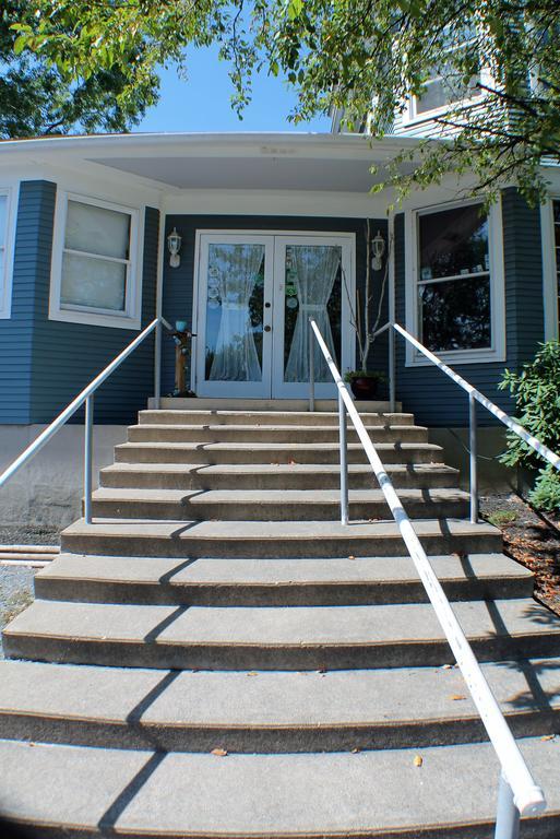 The White Birch Inn Berwick Exterior photo