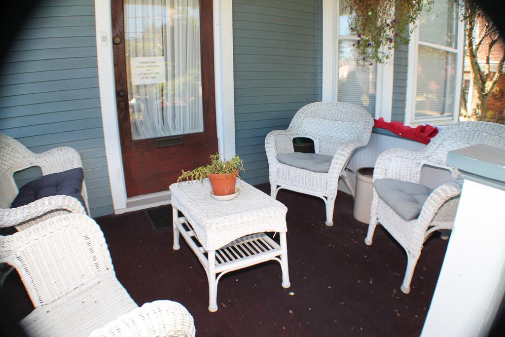 The White Birch Inn Berwick Exterior photo